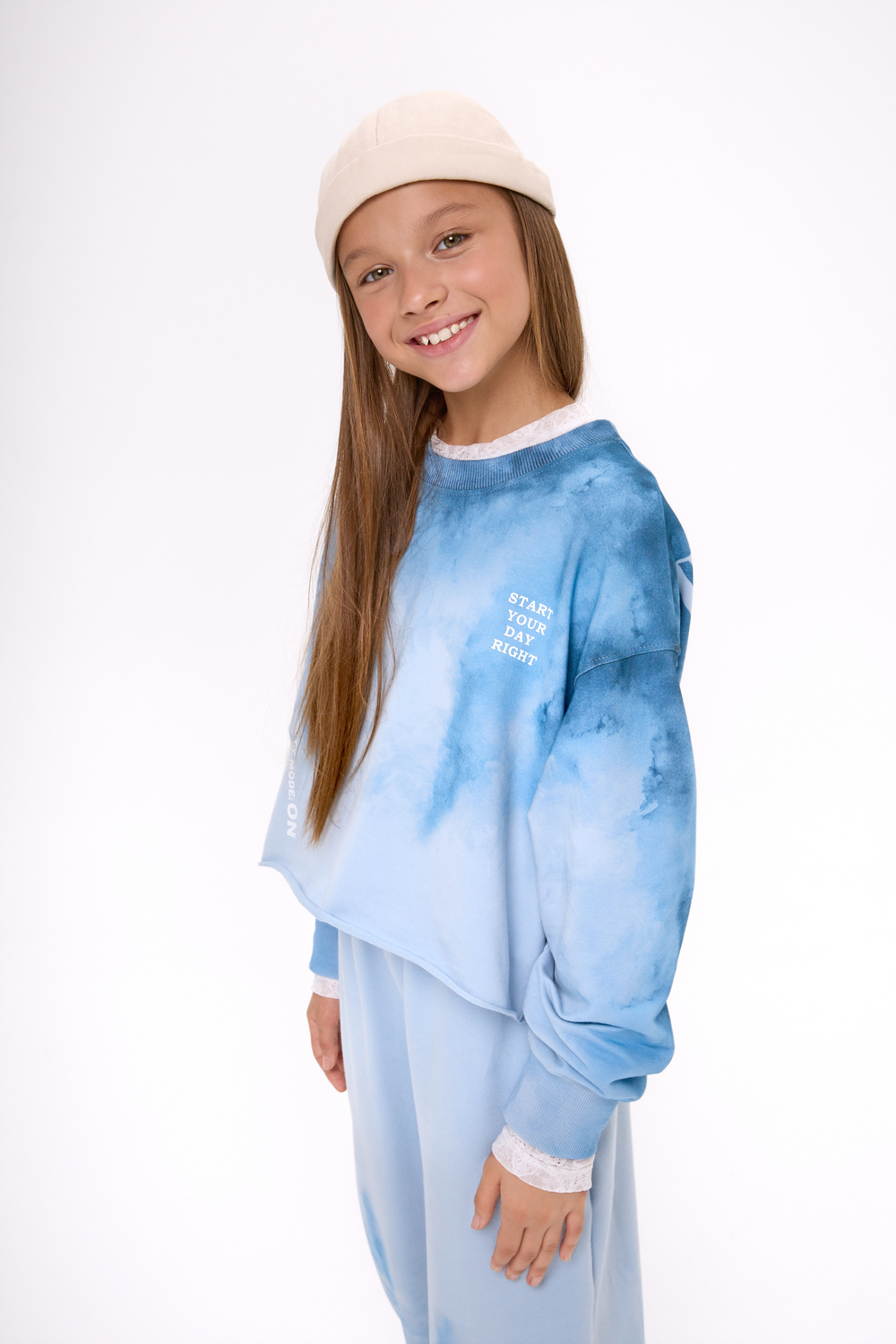 Укороченный свитшот с браш-эффектом для девочки куить в Иваново