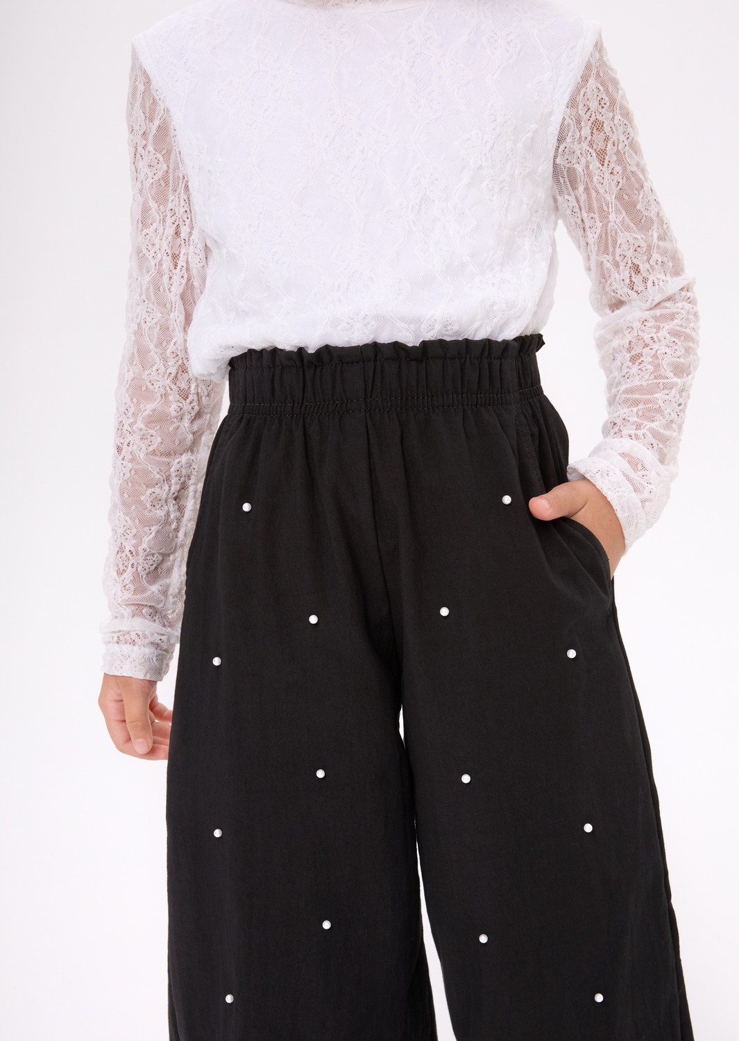 Белая кружевная футболка с длинным рукавом куить в Иваново