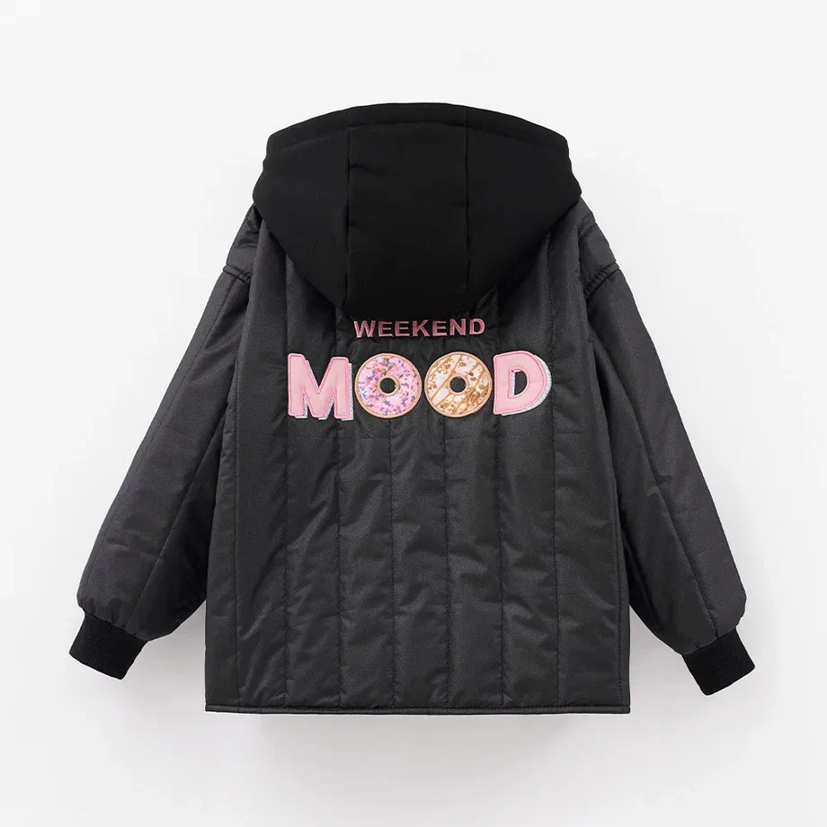 Весенняя чёрная стёганая куртка для девочки купить