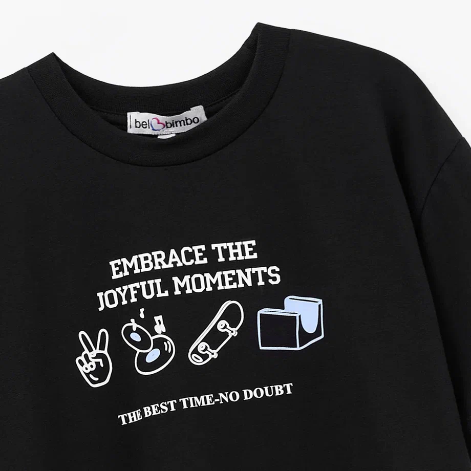 Чёрная футболка для мальчика фото