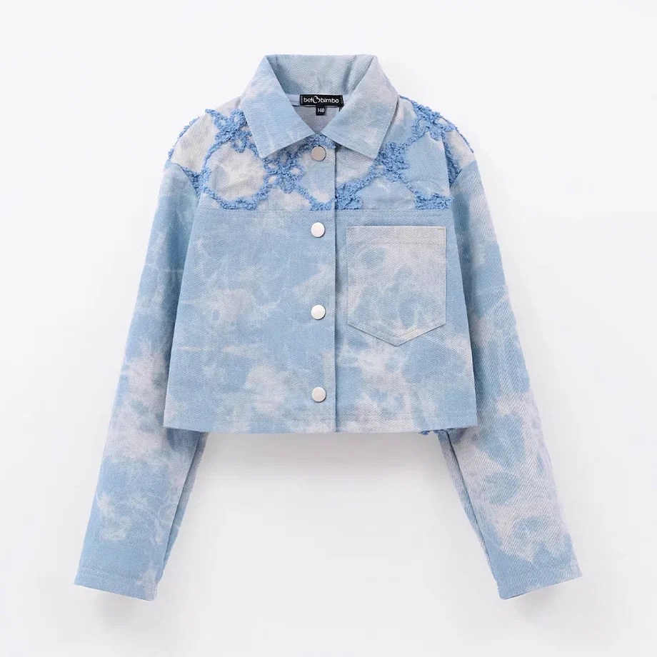 Укороченный жакет из варёного денима с вышивкой