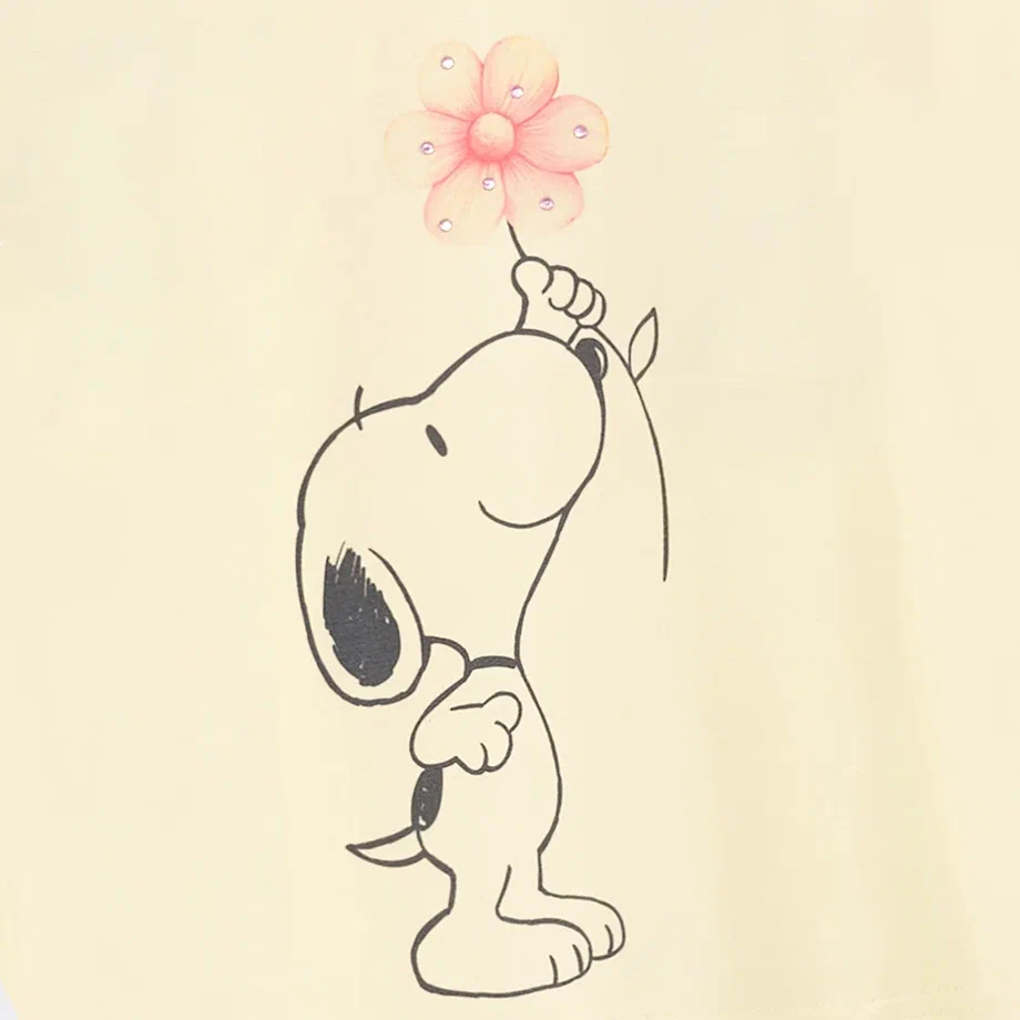 Светло-жёлтая футболка для девочки фото