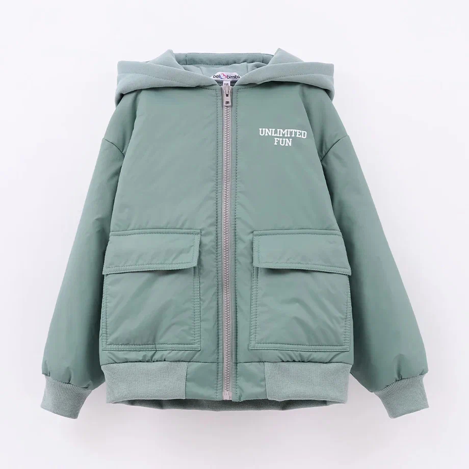 Весенняя мятная куртка для мальчика